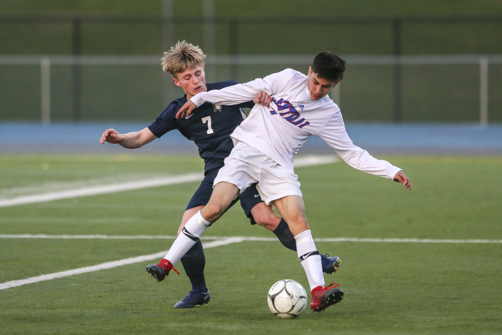041519-qct-spt-cent-pv-soccer-001